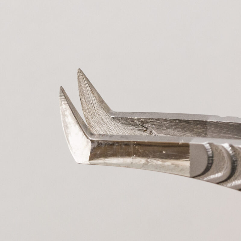 Pęseta SheLashes Nova S-11 – do objętości 2–4D