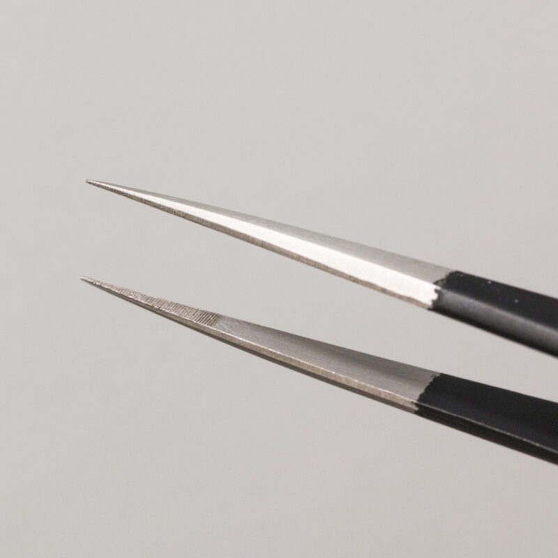 Pęseta Shelashes Noir – do separacji